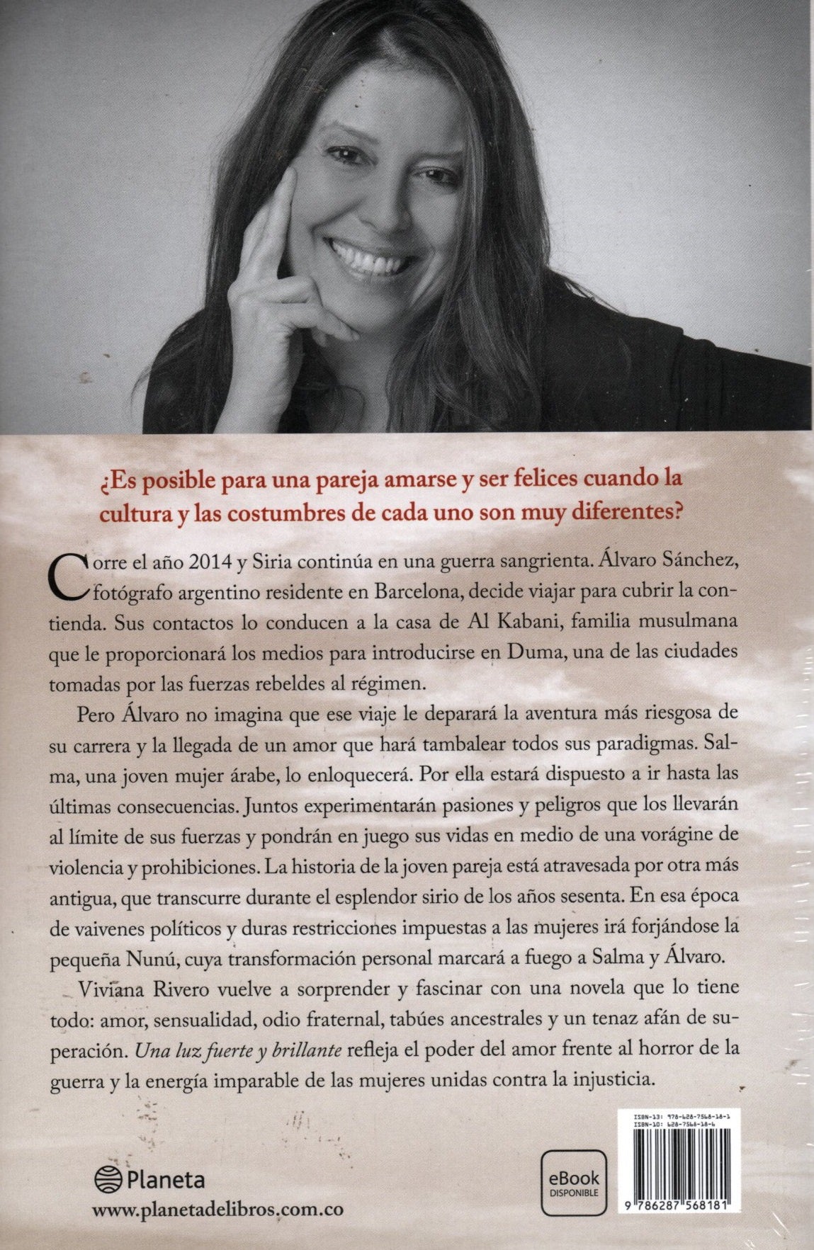 Libro Viviana Rivero - Una Luz Fuerte Y Brillante